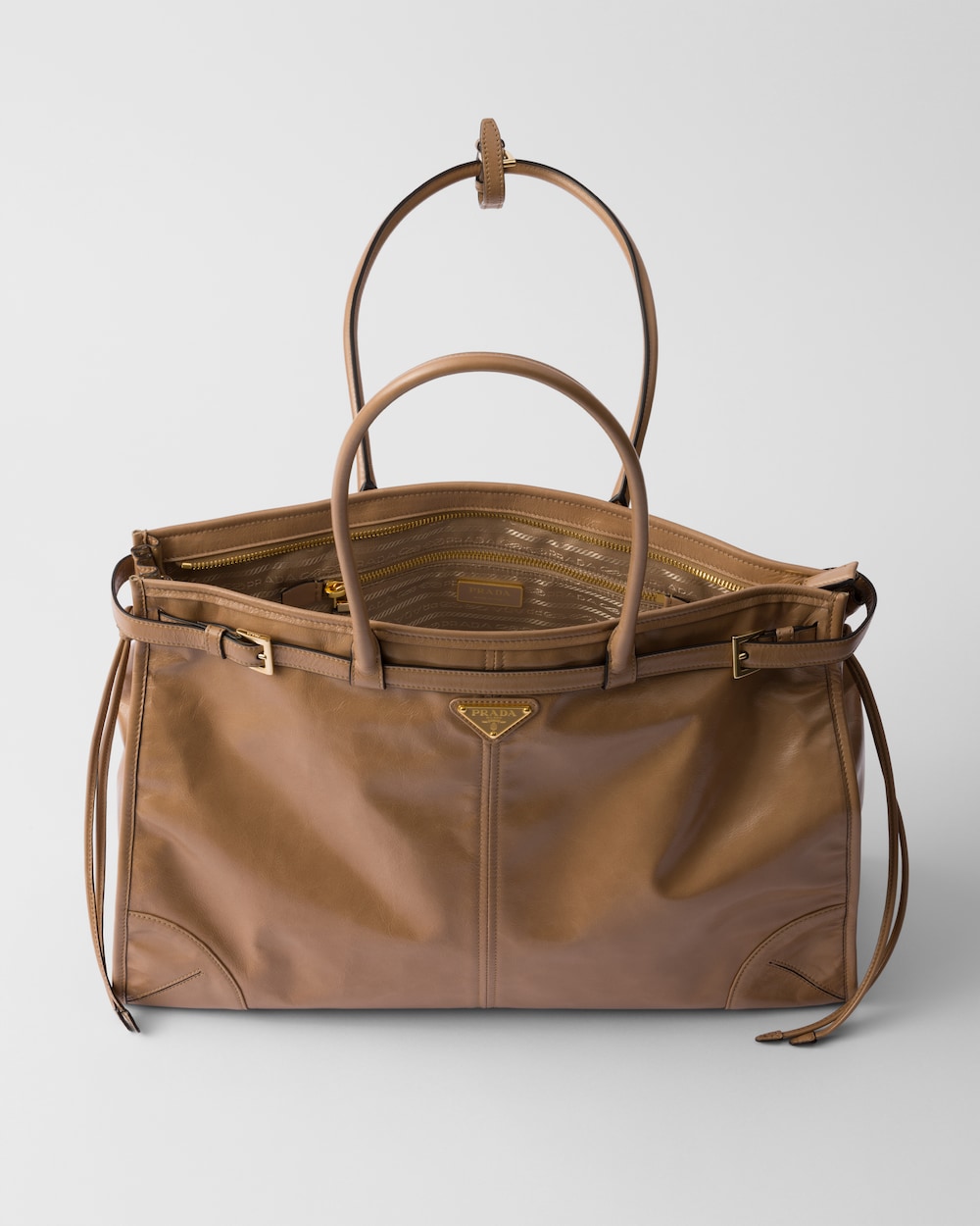 Prada Bonnie Extra Large Leather Handbag - Image 5